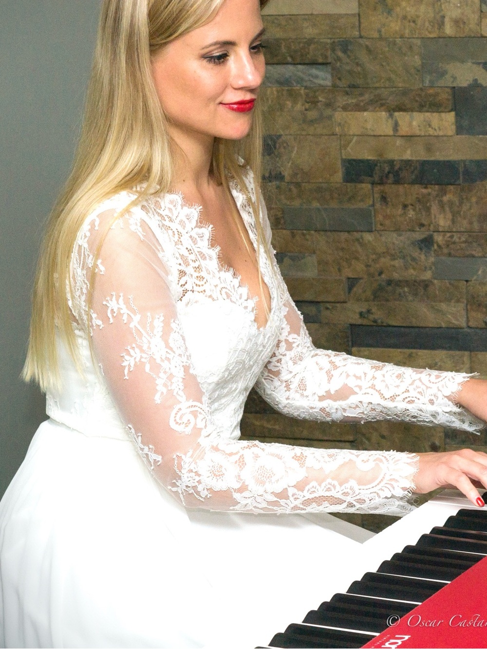 H&M White Lace Long-Sleeve Maxi Dress